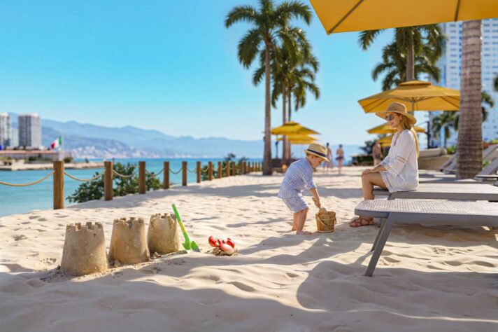 Marinatowers img, Marina Towers, Puerto Vallarta, Jalisco, México