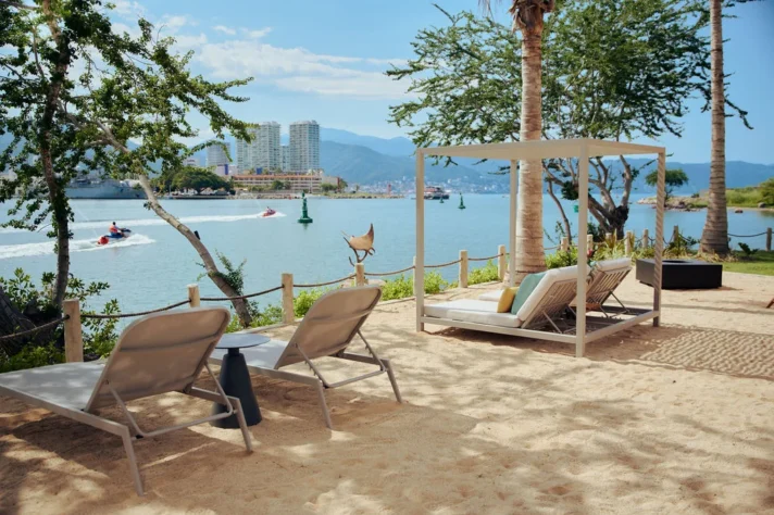 Gallery_beach_21, Marina Towers, Puerto Vallarta, Jalisco, México