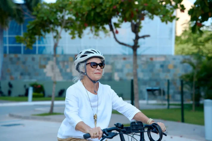 Gallery_bike_2, Marina Towers, Puerto Vallarta, Jalisco, México