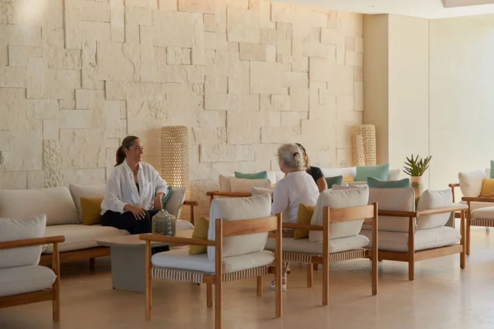 Gallery_lobby_51, Marina Towers, Puerto Vallarta, Jalisco, México
