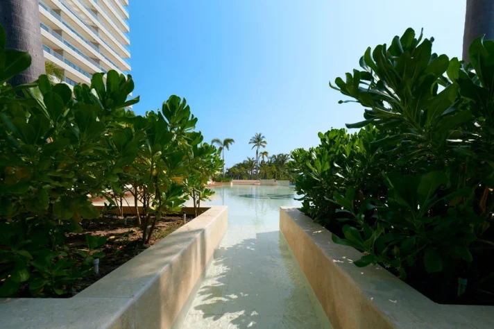 Gallery_pool_17, Marina Towers, Puerto Vallarta, Jalisco, México